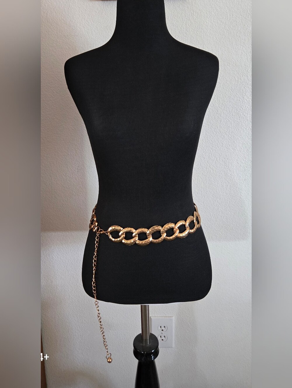 Vint. Chunky Gold Chain Link Belt, Textured O-ring Adjust. Statement Waist Chain
